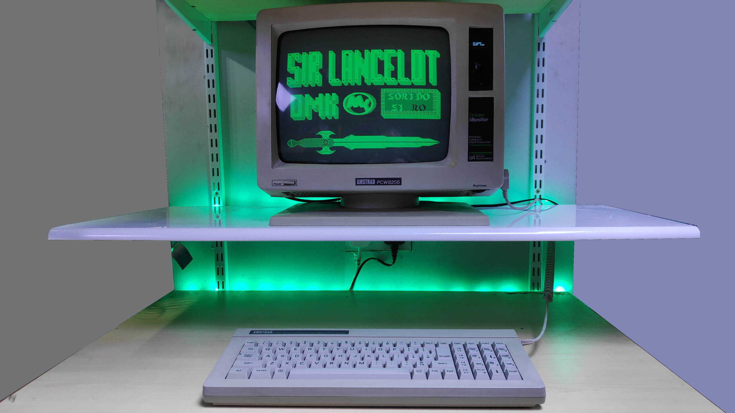 Amstrad PCW 8256 – Vintage AZERTY Avec Gotek, Fonctionnel, Collection