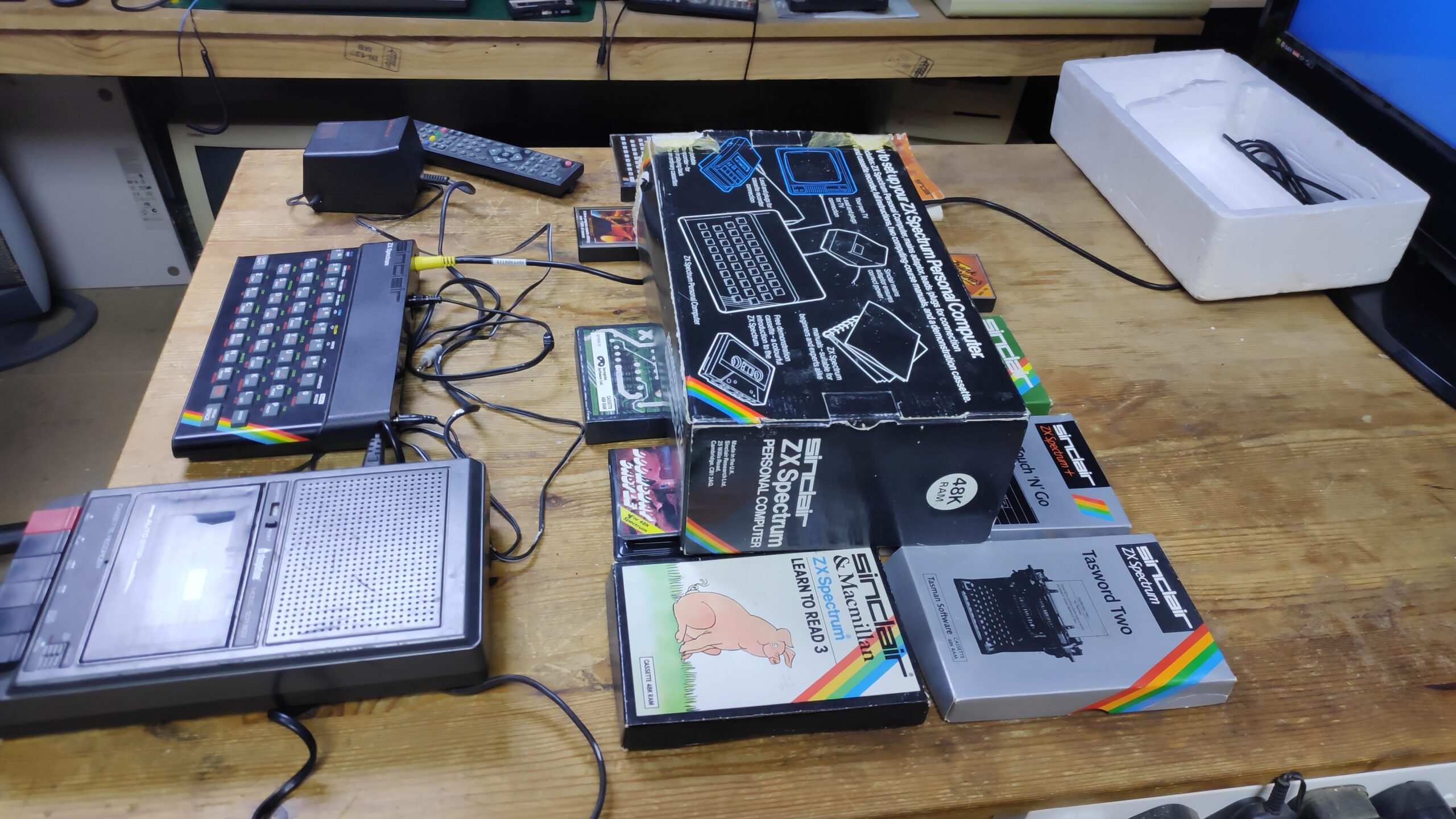 Classic Sinclair ZX Spectrum 48K Boxed Working